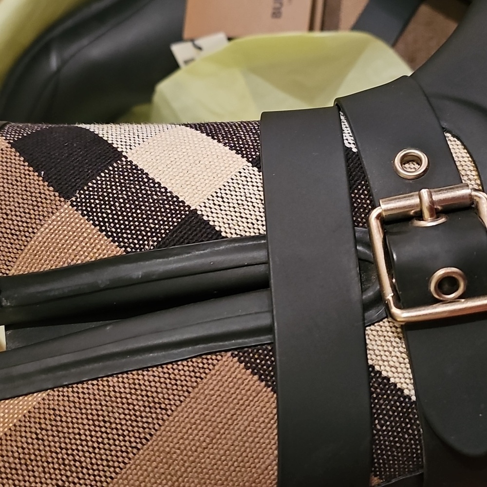 ♥️ BURBERRY Holloway Mid-calf Rain Boots - Picture 4 of 10